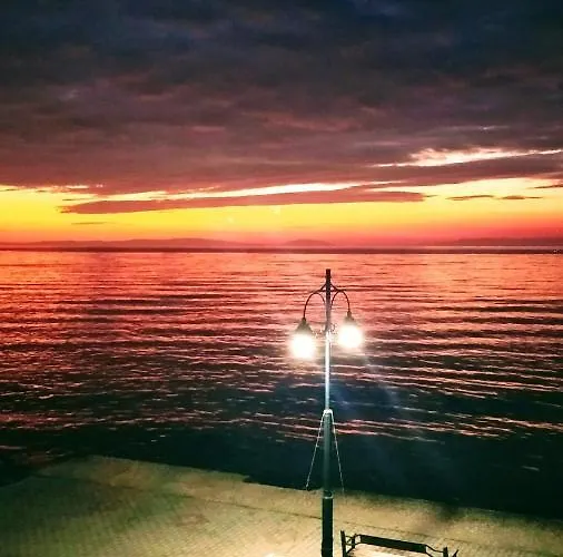 Golden Sunset شقة *
